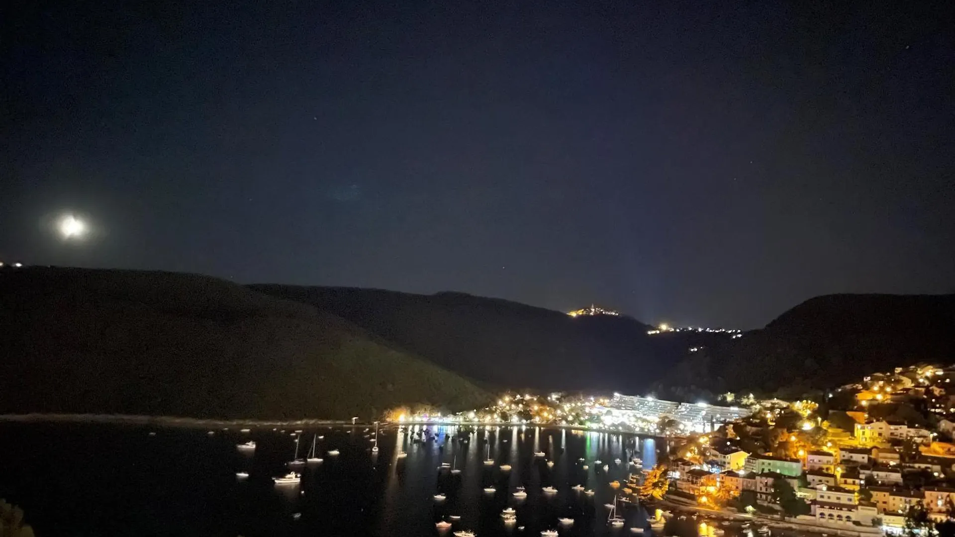 Апартаменты Istra-Hvar Luxury Penthouse Рабац